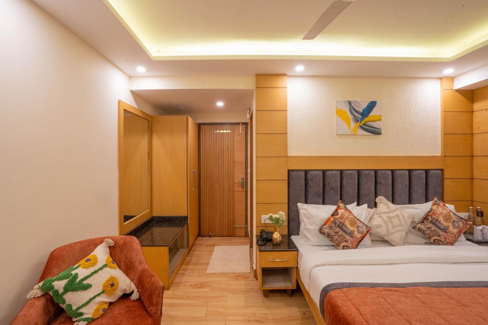 Perfectstayz Premium At Mall Road Mussoorie Exterior foto