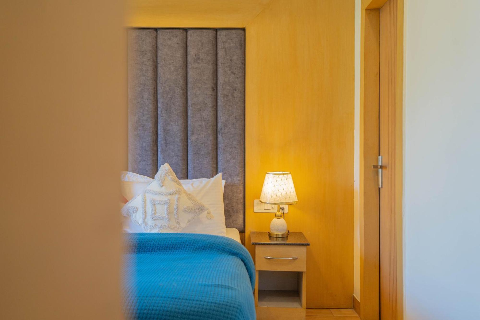 Perfectstayz Premium At Mall Road Mussoorie Exterior foto
