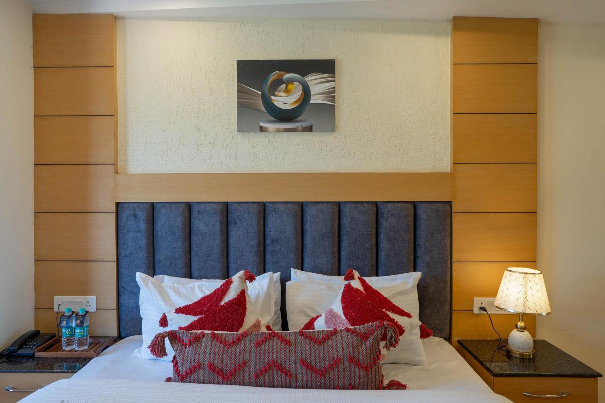Perfectstayz Premium At Mall Road Mussoorie Exterior foto